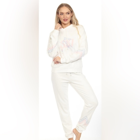 P.J. Salvage Sweaters - PJ Salvage Mountain Bound Ski Hoodie & Jogger Set Women’s White Pastel Size XL